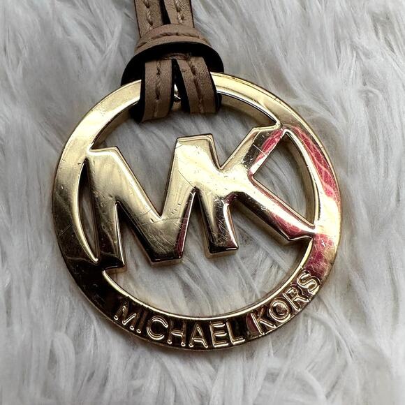 MICHAEL KORS Metal Bag Charm - Picture 2 of 6
